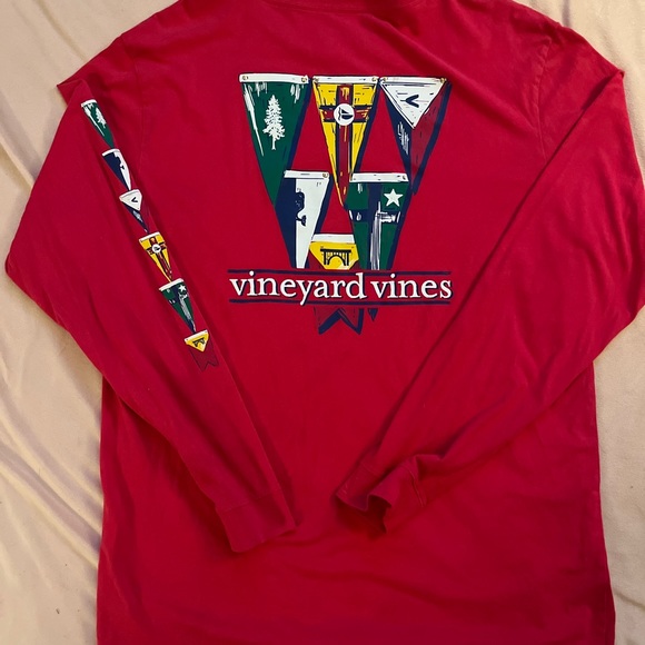 Vineyard Vines Red Flag Long-sleeve Pocket Tee Size L Like New - Picture 3 of 5